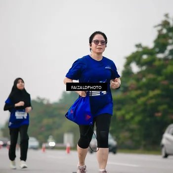 Runner Photo 7404266