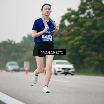 Runner Photo 7404274