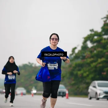 Runner Photo 7404285