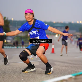 Runner Photo 7404302