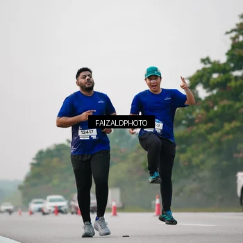 Runner Photo 7404312