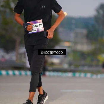 Runner Photo 7404324