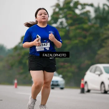 Runner Photo 7404334
