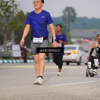 Runner Photo 7404336