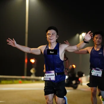 Runner Photo 7404339