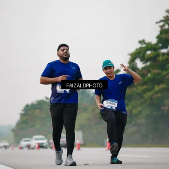 Runner Photo 7404340