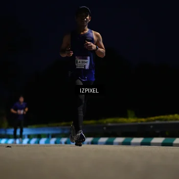 Runner Photo 7404358