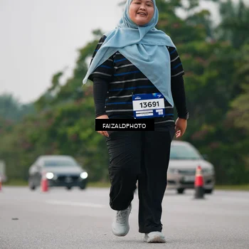 Runner Photo 7404382