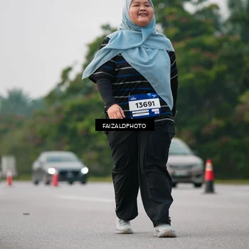 Runner Photo 7404389