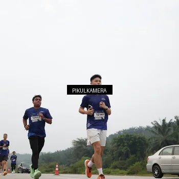 Runner Photo 7404406