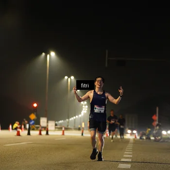 Runner Photo 7404428