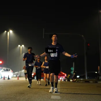 Runner Photo 7404482
