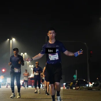 Runner Photo 7404508