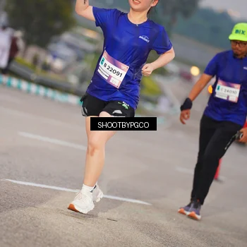 Runner Photo 7404514