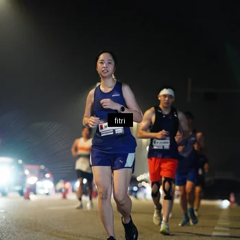 Runner Photo 7404601