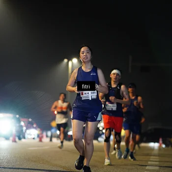 Runner Photo 7404602