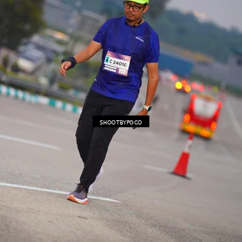 Runner Photo 7404611