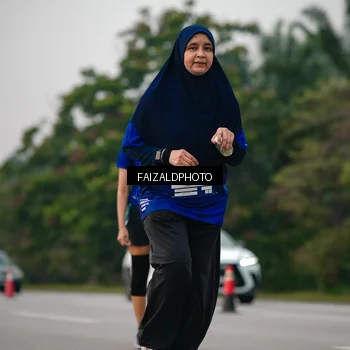 Runner Photo 7404618