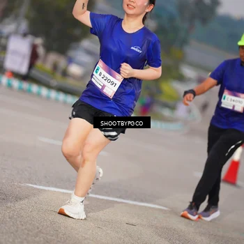 Runner Photo 7404638