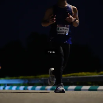 Runner Photo 7404656