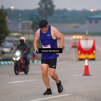 Runner Photo 7404701