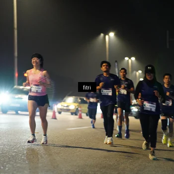 Runner Photo 7404713