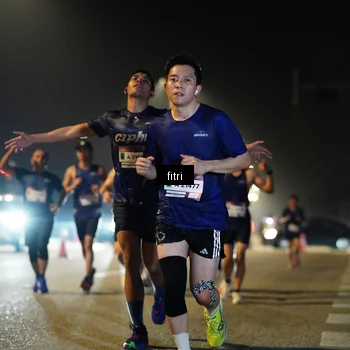 Runner Photo 7404757