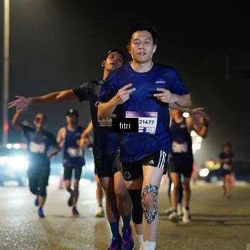 Runner Photo 7404790