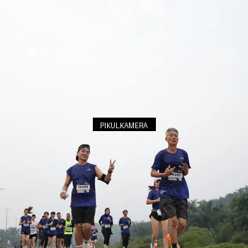 Runner Photo 7404801