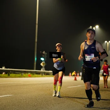 Runner Photo 7404915