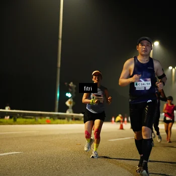 Runner Photo 7404917
