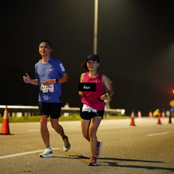 Runner Photo 7404979