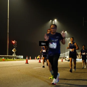 Runner Photo 7405006