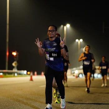 Runner Photo 7405023