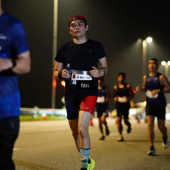 Runner Photo 7405046