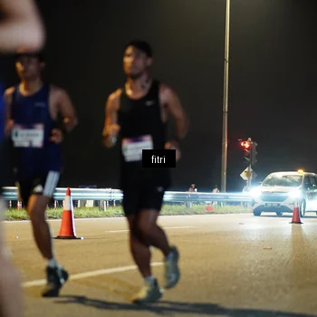 Runner Photo 7405082