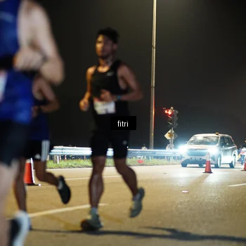 Runner Photo 7405095