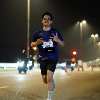 Runner Photo 7405146