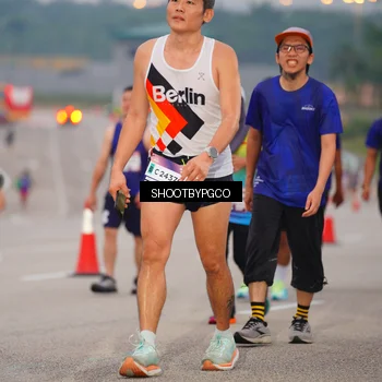 Runner Photo 7405166