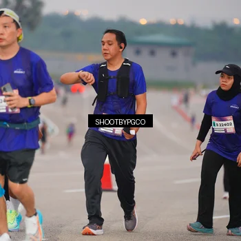 Runner Photo 7405209