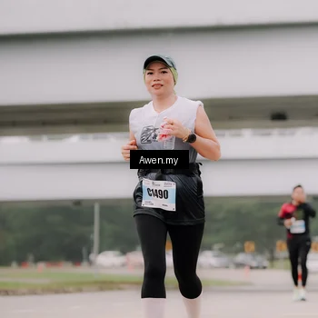 Runner Photo 7405284