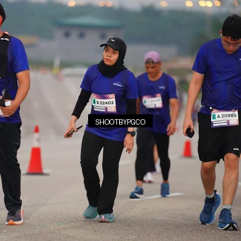 Runner Photo 7405293