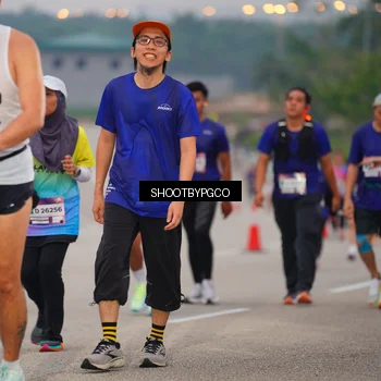 Runner Photo 7405298