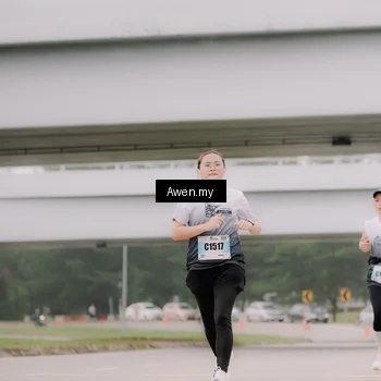 Runner Photo 7405324