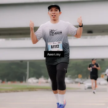 Runner Photo 7405373
