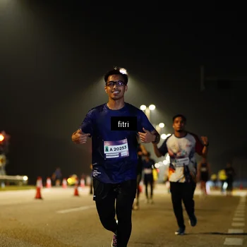 Runner Photo 7405381