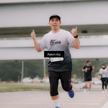 Runner Photo 7405388