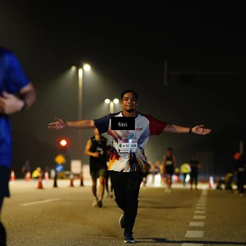 Runner Photo 7405404