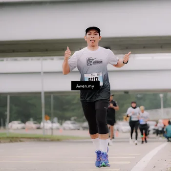 Runner Photo 7405407