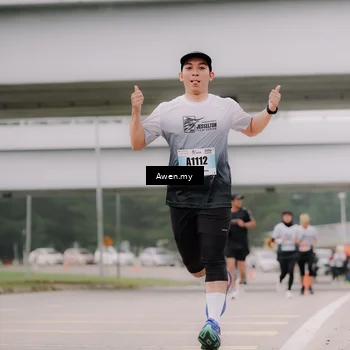 Runner Photo 7405408